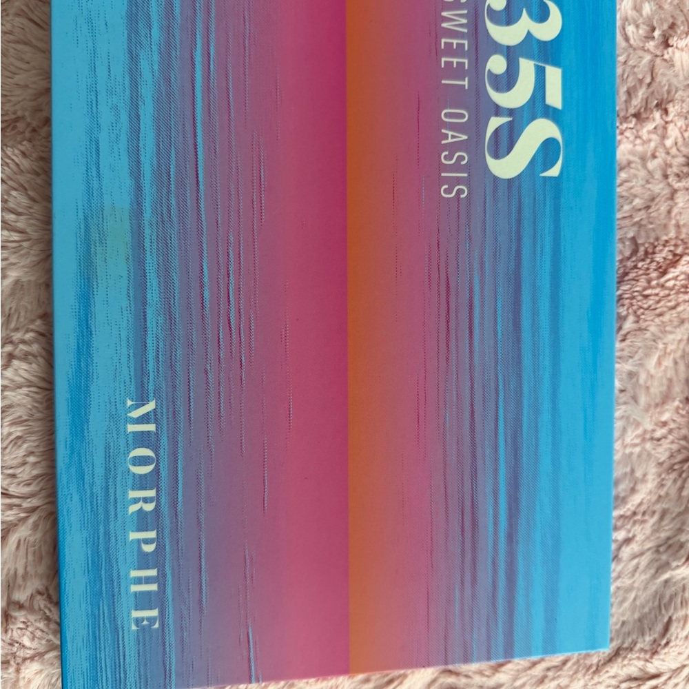Morphe 35S Vibrant Pink and Blue Palette